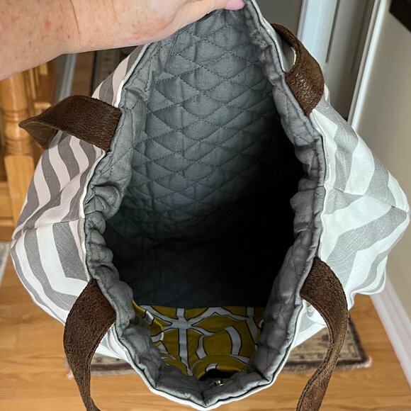 Quilted/hand-made shoulder bag - Authentic - Picture 11 of 14